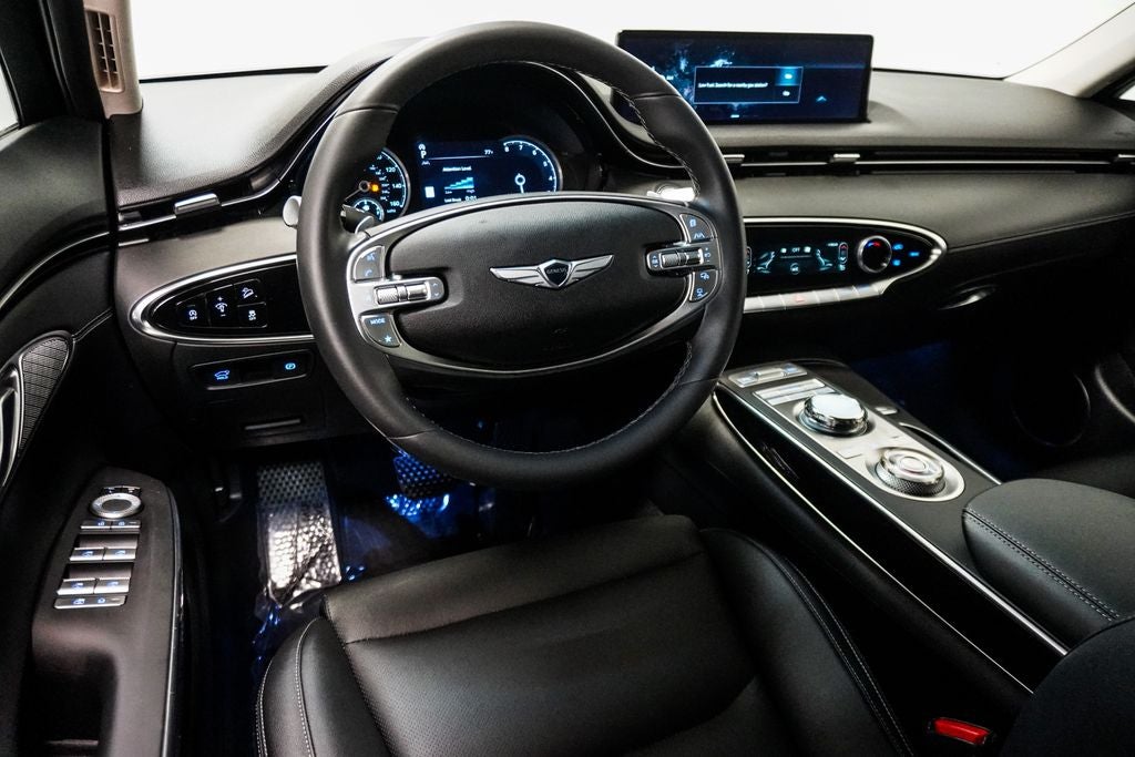 2025 Genesis GV70 2.5T