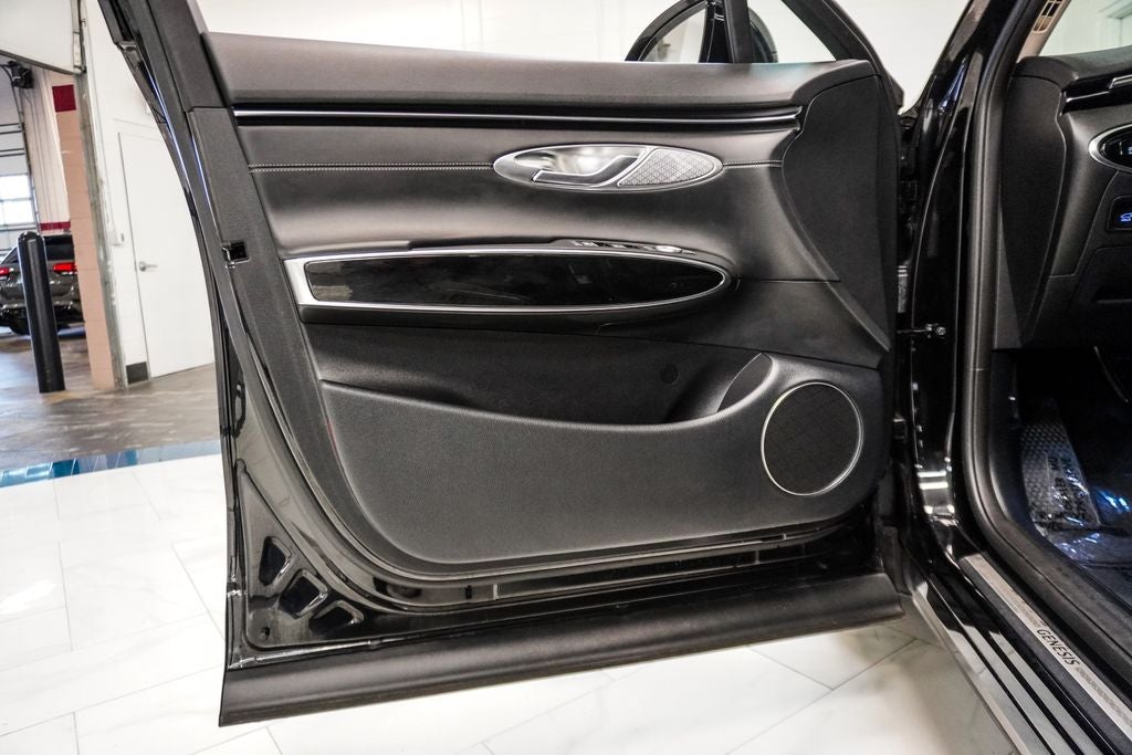 2025 Genesis GV70 2.5T