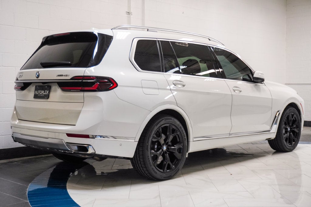 2025 BMW X7 xDrive40i