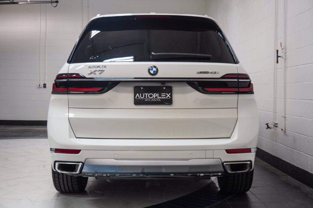 2025 BMW X7 xDrive40i