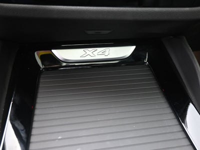 2023 BMW X4 xDrive30i