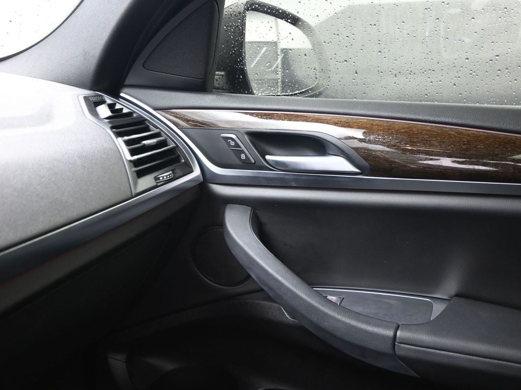 2023 BMW X4 xDrive30i