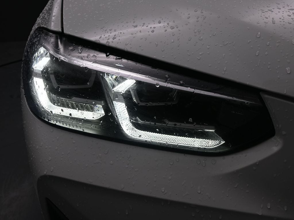 2023 BMW X4 xDrive30i