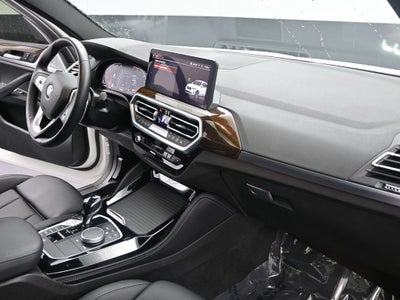 2023 BMW X4 xDrive30i