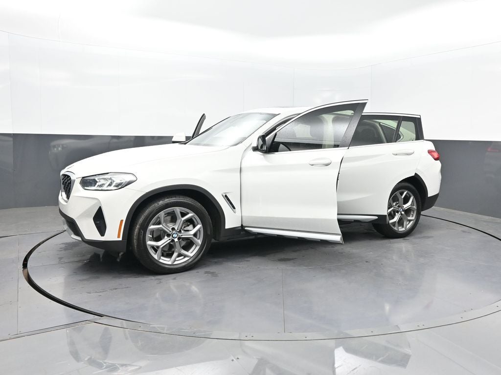 2023 BMW X4 xDrive30i