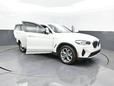 2023 BMW X4 xDrive30i