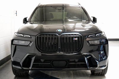 2023 BMW X7 M60i