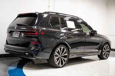 2023 BMW X7 M60i