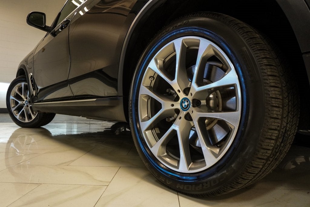 2025 BMW X5 xDrive50e