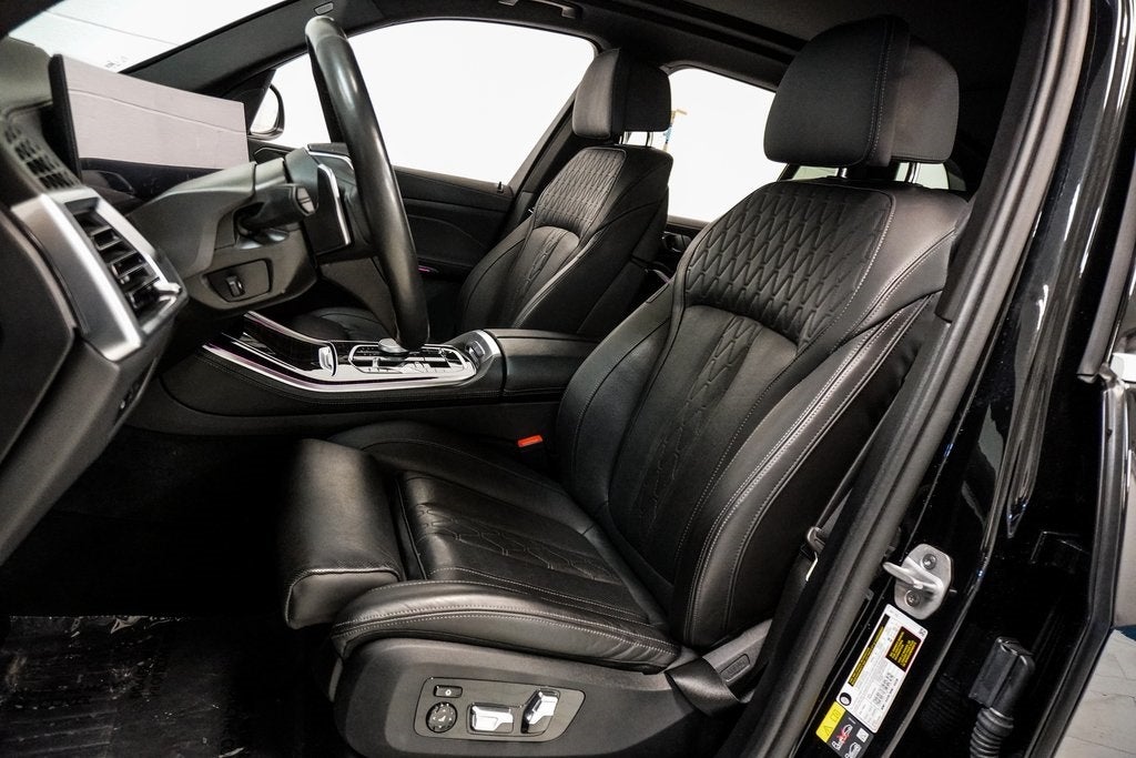 2025 BMW X5 xDrive50e