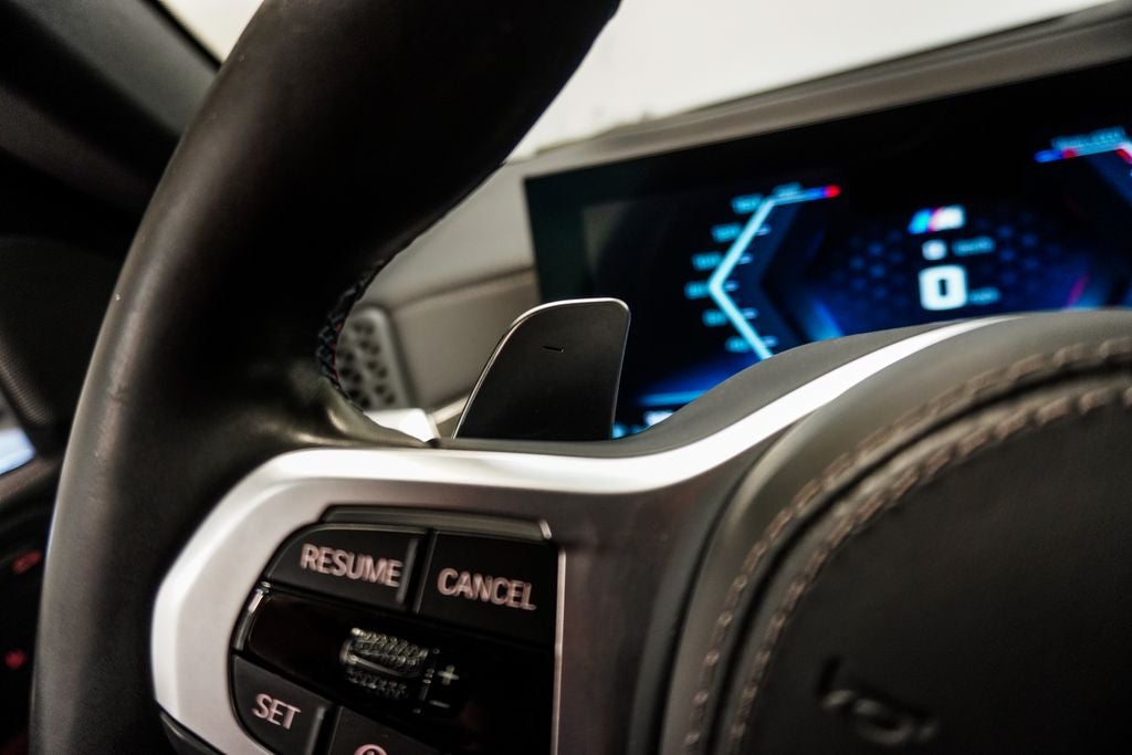 2024 BMW X6 M60i