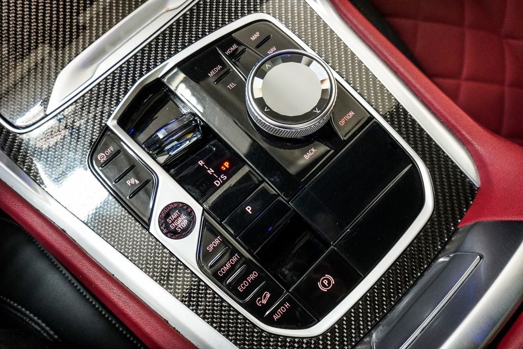 2024 BMW X6 M60i