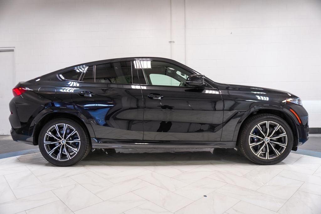 2024 BMW X6 M60i