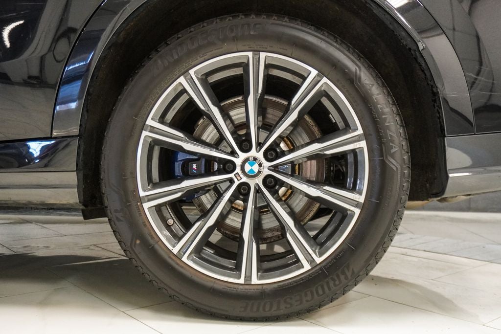 2024 BMW X6 M60i