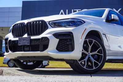 2023 BMW X6 M50i