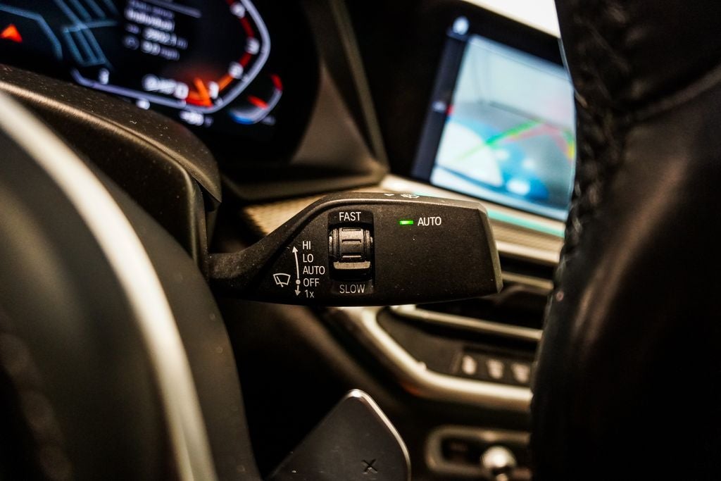 2023 BMW X6 M50i