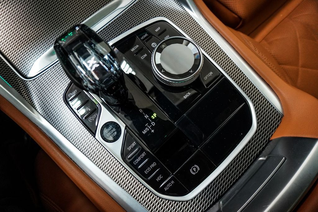 2023 BMW X6 M50i