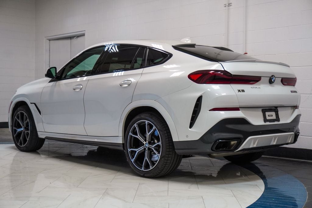 2023 BMW X6 M50i
