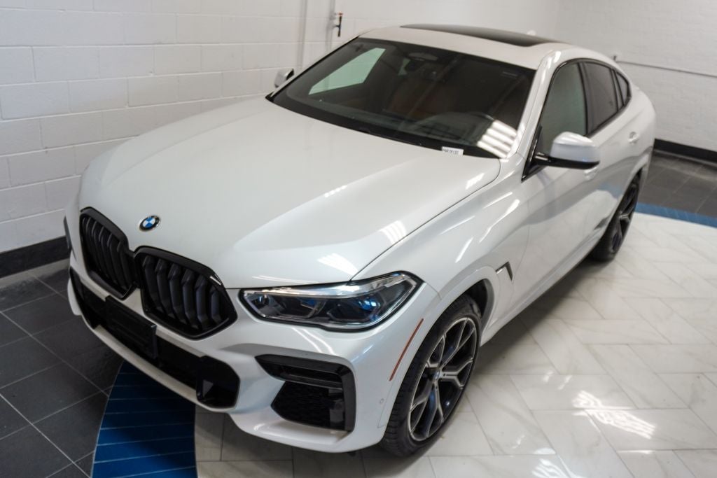 2023 BMW X6 M50i