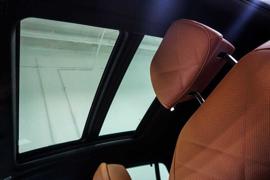 2023 BMW X6 M50i