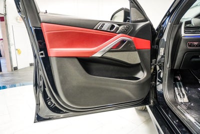 2020 BMW X6 M50i