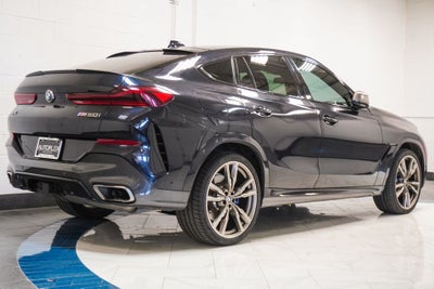 2020 BMW X6 M50i