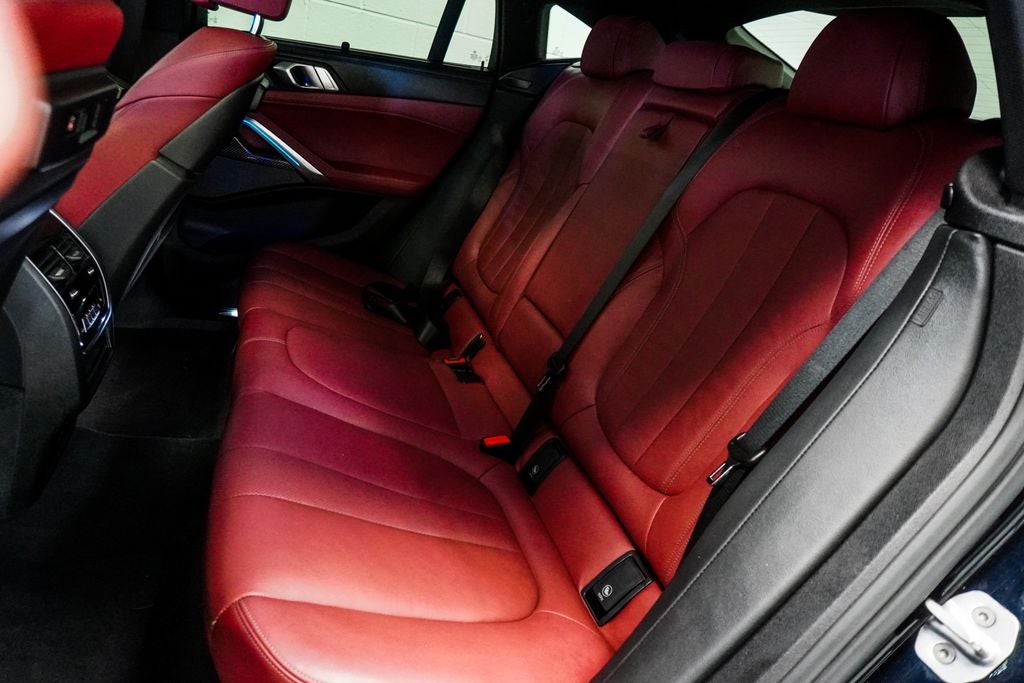 2020 BMW X6 M50i