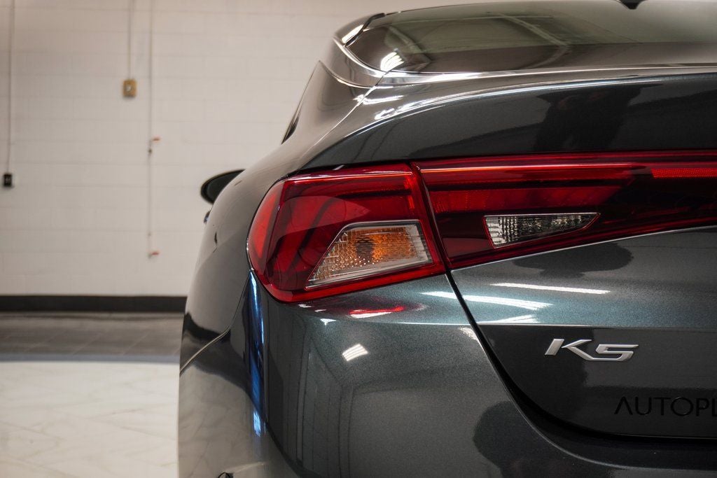 2022 Kia K5 LXS
