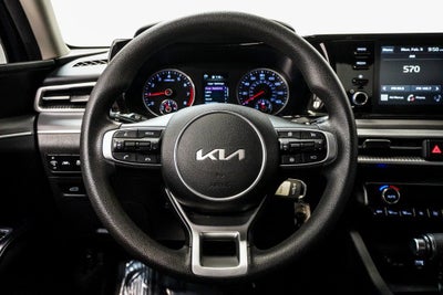 2022 Kia K5 LX