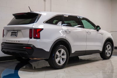 2022 Kia Sorento LX