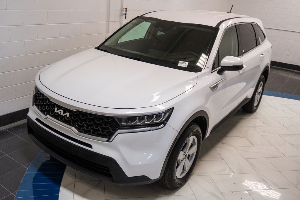 2022 Kia Sorento LX