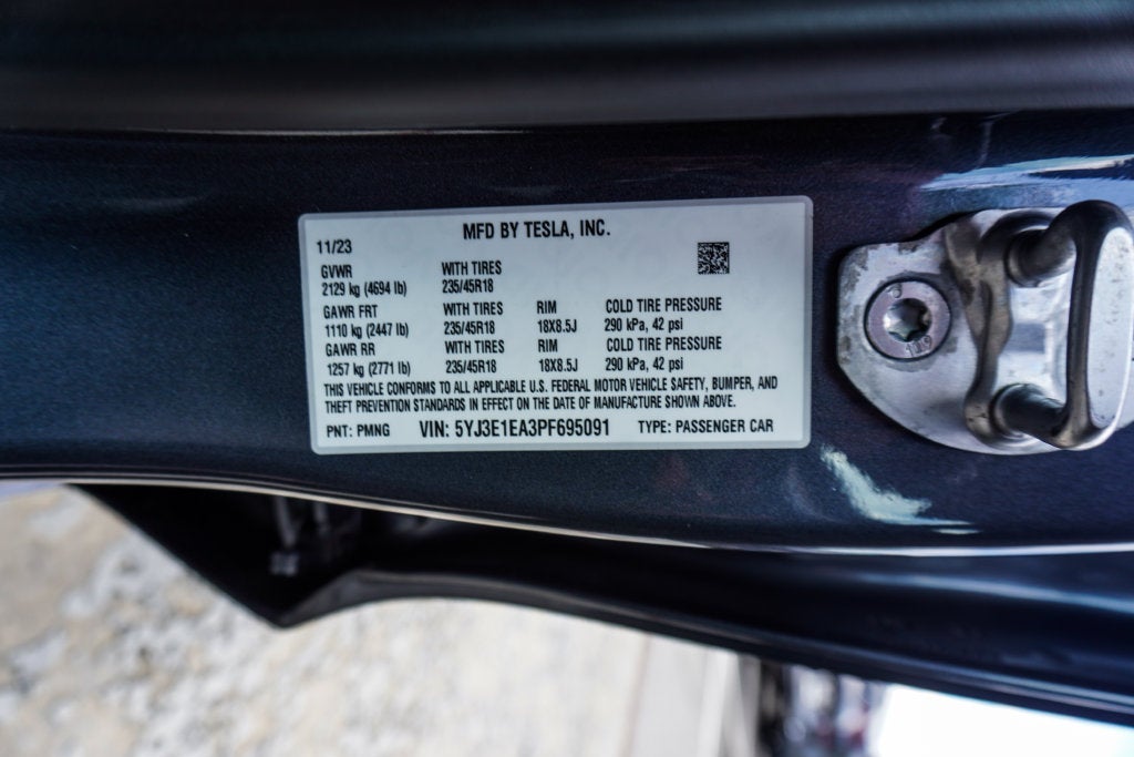 2023 Tesla Model 3 Base