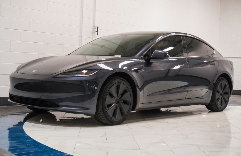 2025 Tesla Model 3 Long Range