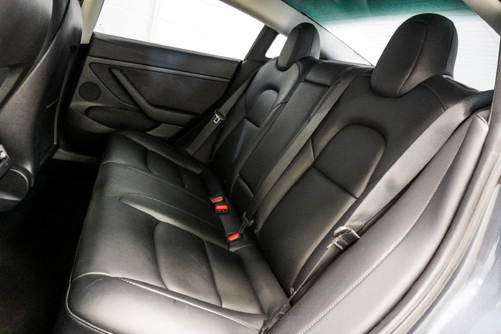 2022 Tesla Model 3 Base