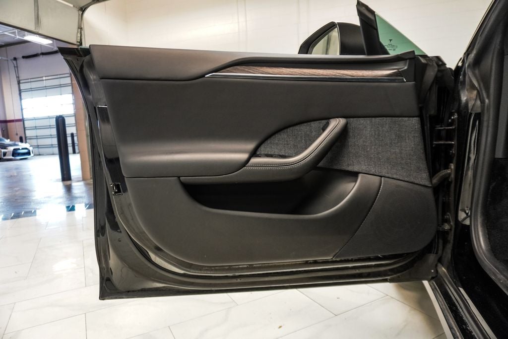 2021 Tesla Model S Plaid