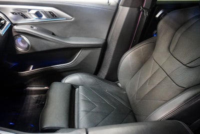 2023 BMW XM Base
