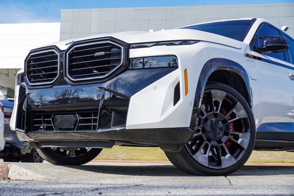 2023 BMW XM Base