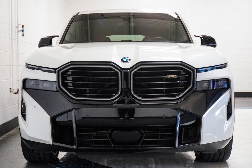 2023 BMW XM Base