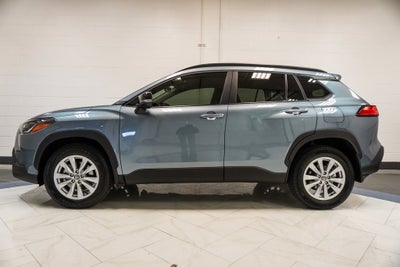 2025 Toyota Corolla Cross LE