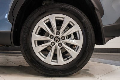 2025 Toyota Corolla Cross LE