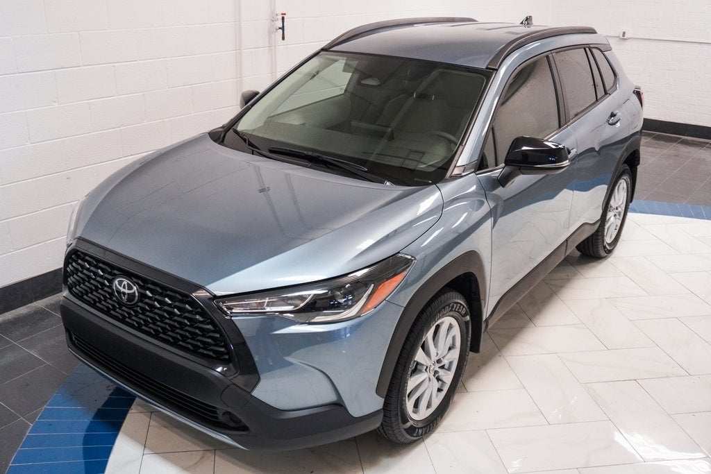 2025 Toyota Corolla Cross LE
