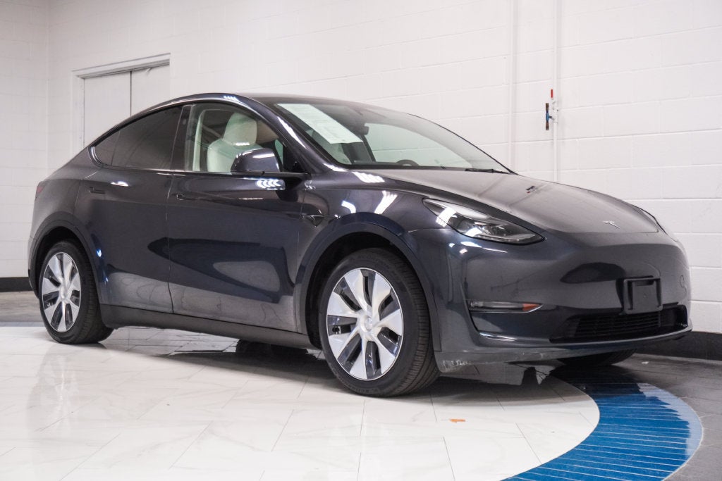 2024 Tesla Model Y Long Range