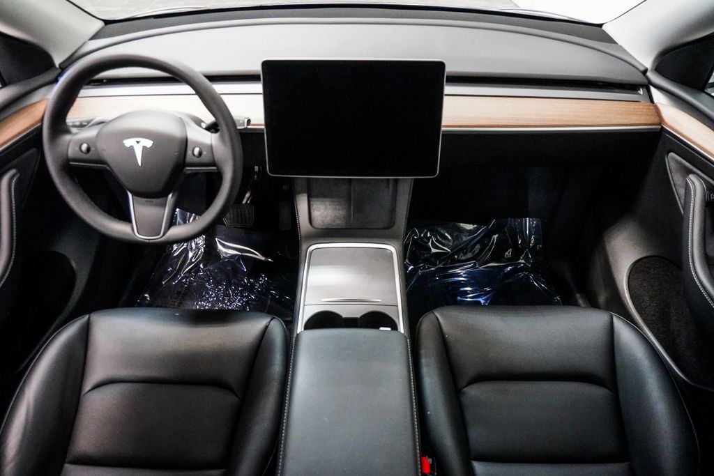 2025 Tesla Model Y Long Range