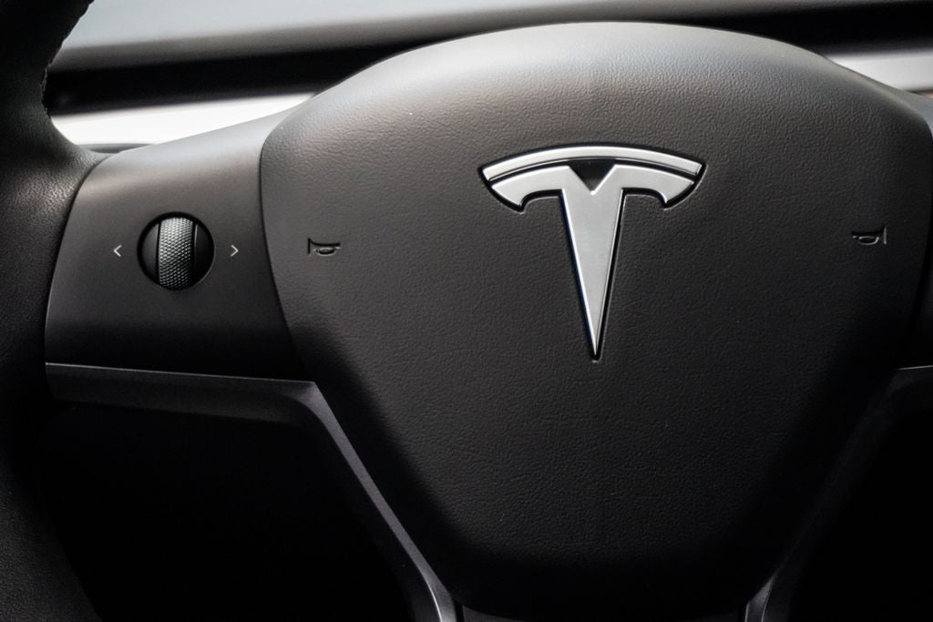 2025 Tesla Model Y Long Range