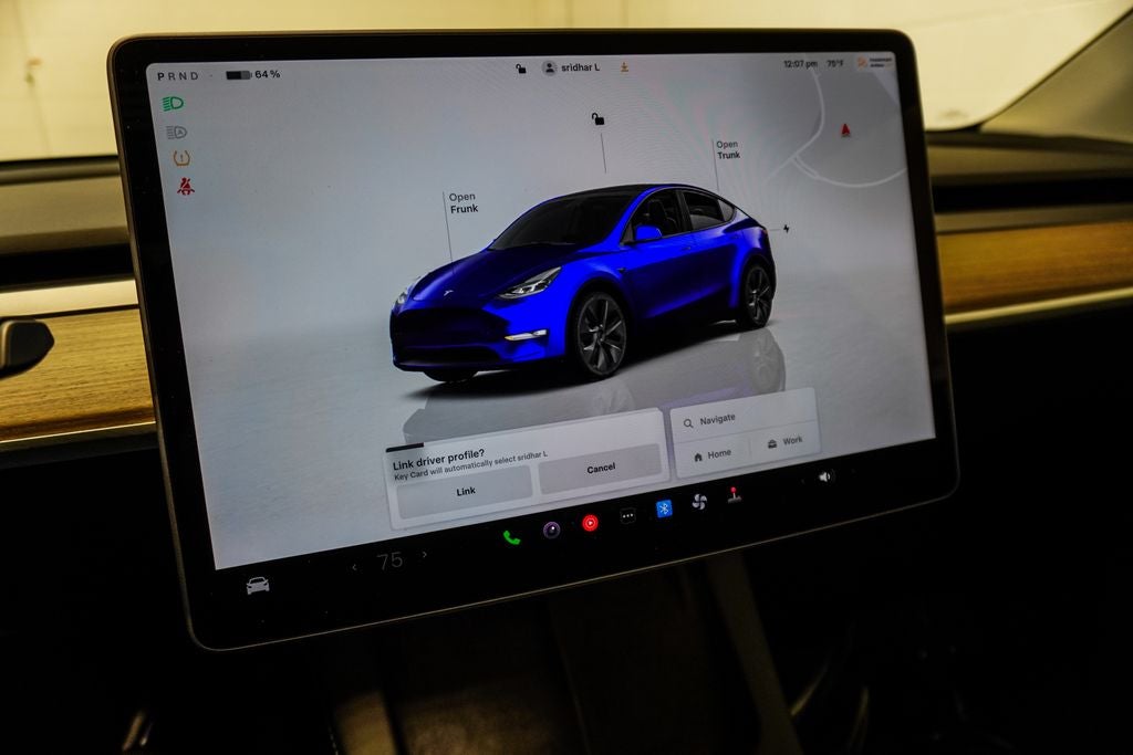 2025 Tesla Model Y Long Range
