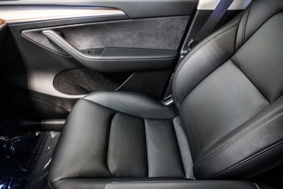 2025 Tesla Model Y Long Range
