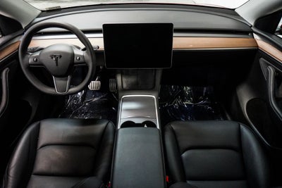 2024 Tesla Model Y Performance
