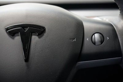 2024 Tesla Model Y Performance