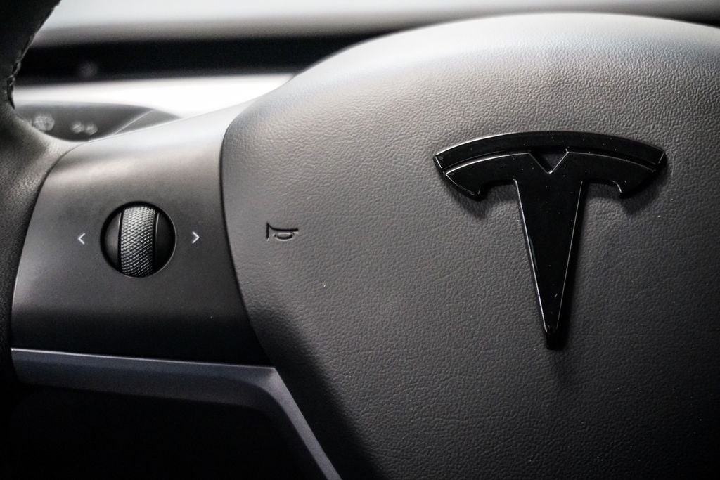 2024 Tesla Model Y Performance