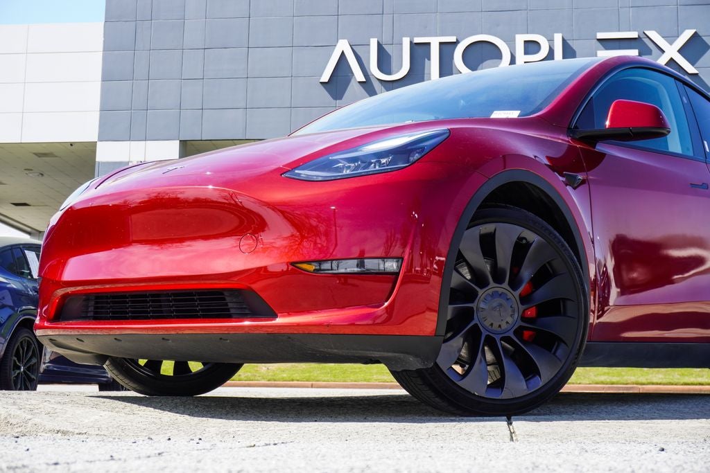2024 Tesla Model Y Performance